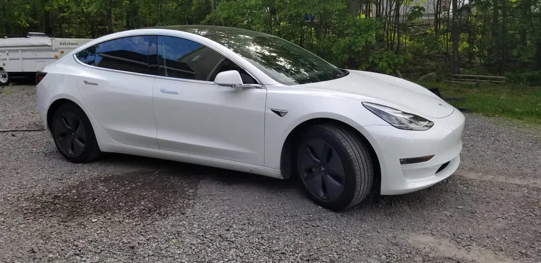 Tesla Model Y · 30%